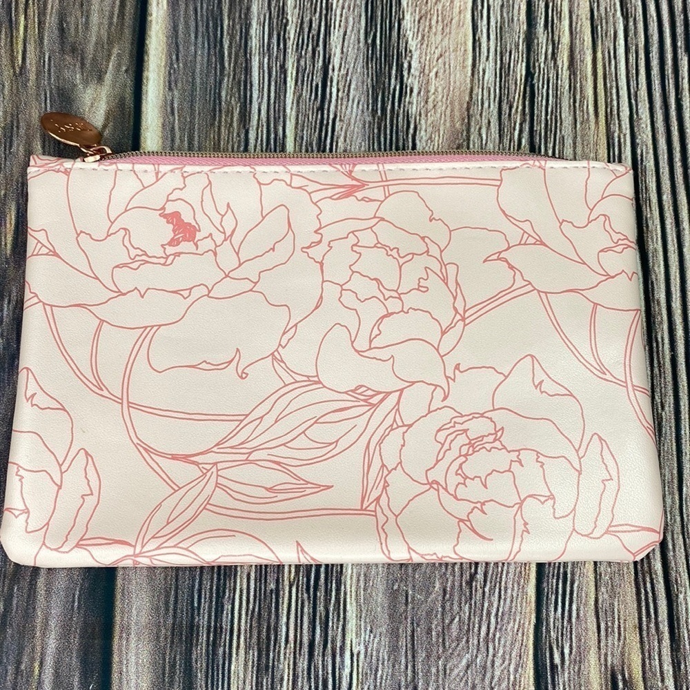 IPSY Pink Floral Glam Bag- Size 7x5”
